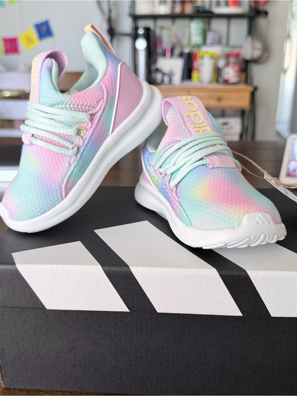 Adidas Lite Racer Adapt 7.0 K Kids Slip On Pastel Rainbow US 6K NWT